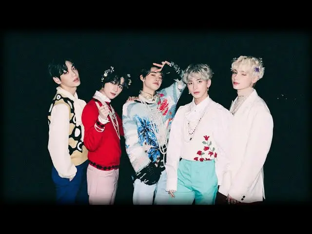 【公式】TXT、[PREVIEW] TXT (투모로우바이투게더) PHOTOBOOK Extended Edition with Comments 'H:OU