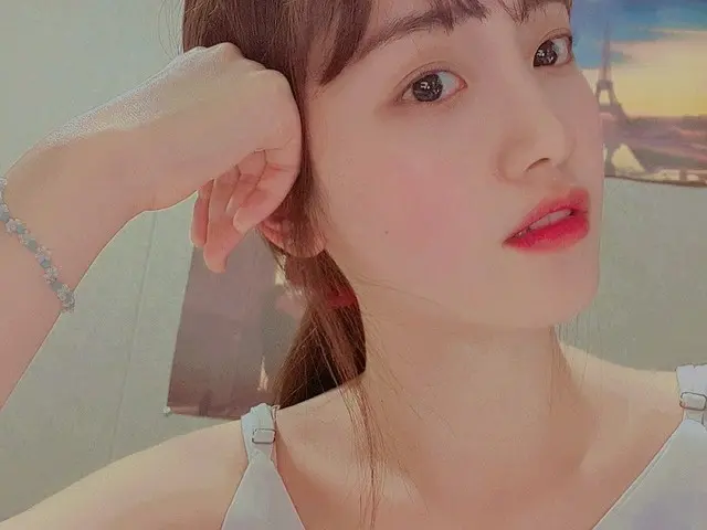 【t公式】체리블릿、[#해윤 #HAEYOON] 룰렛이 보고싶은 날☺️<br><br>#CherryBullet #체리블렛