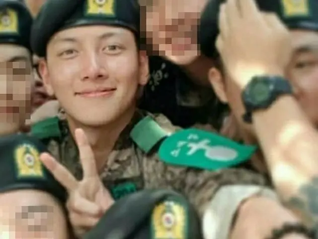 The training photo of the actor Ji Chang Wook was posted in the community. JiChang Wook entered the