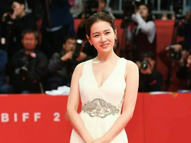 Actress Son Ye Jin, appeared on Red Carpet, ”22nd Busan International FilmFestival”.