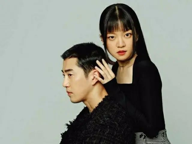 윤계상&고아성, 화보 공개. allure. 드라마 「클라임 퍼즐」로 공연. .