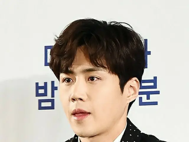 배우 김성호, '바다가 차차차'의 아역들의 응원이 화제가 되는 가운데 새로운 스태프의 증언이 등장. 「응원하는 스탭은 그에게 가까운 존재」 「언