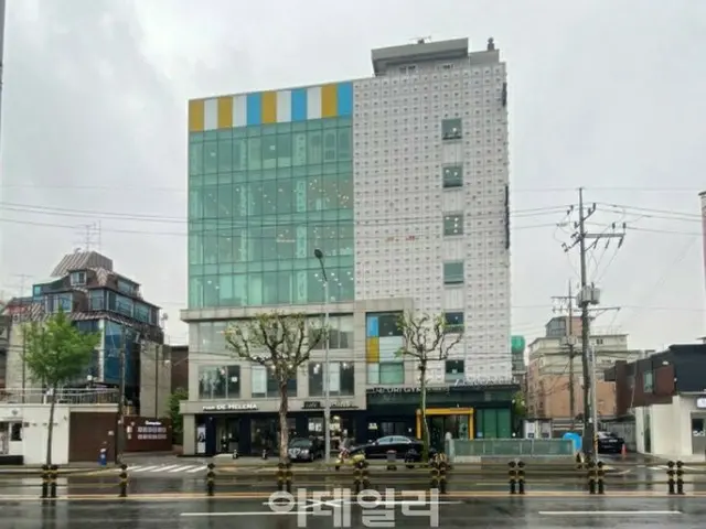 정용화(CNBLUE), 서울 상수동에 있는 153억원의 빌딩을 구입과 보도. 사무소측 「프라이빗은 확인 불가」. .