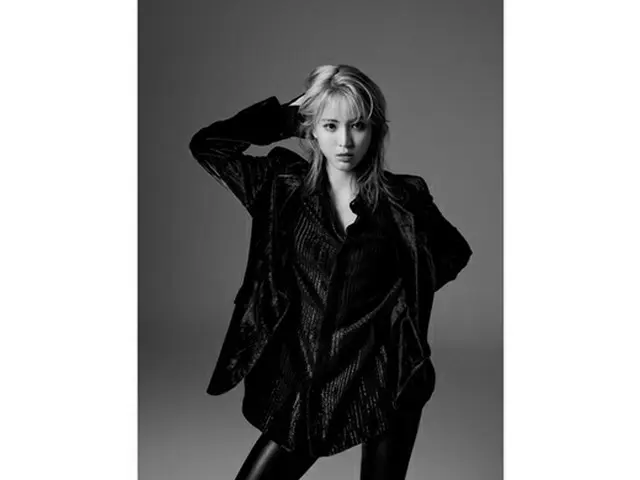 한국 걸그룹 'H1-KEY'로 데뷔 예정인 타이인 멤버 SITALA, 예정대로 데뷔. "아버지의 행적에서 불이익을 줄 수 없다고 결론." 아버지