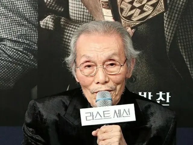 ‘오징어 게임’ 배우 오연수, 연극 ‘마지막 세션’ 기자회견에 참석. .