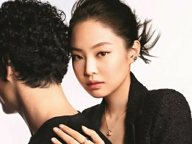 JENNIE(BLACKPINK), 샤넬이 내년 1월 공개 예정인 새로운 코코크러쉬 캠페인의 모델에. .