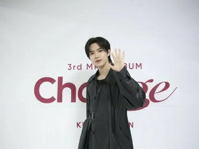 가수 김재환, 신형 코로나 바이러스 감염. .