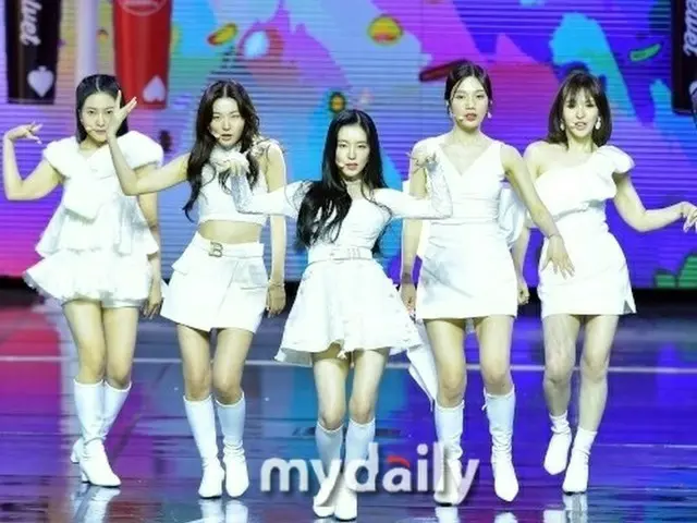 Red Velvet is preparing a new album with the goal of releasing it in March. ....