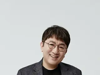 팬시혁 씨, HYBE 최초의 걸그룹 LE SSERAFIM의 데뷔 앨범을 총괄 프로듀스. 5월 데뷔. .