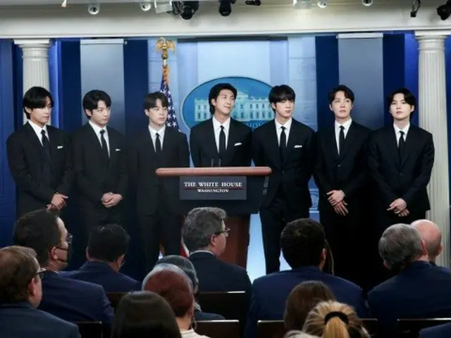 미국 Fox 뉴스의 사회자 터커 칼슨, 'BTS(방탄소년단)'의 백악관 방문에 대해 미국의 지위를 떨어뜨리겠다고 코멘트. .