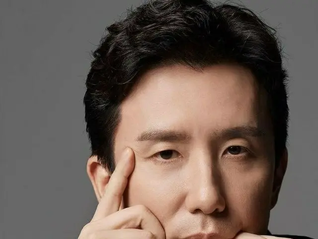 가수 유희열, 또 표절 의혹. 사카모토 류이치의 악곡과의 "유사성"인정 사과 했다. 이번에는 2002년에 발매된 송시경의 '해피 버스데이 투 유