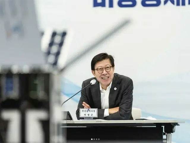 박현준 부산시장 'BTS(방탄소년단)'의 대체복무제도 적용을 대통령실에 건의하겠다고 선언. .