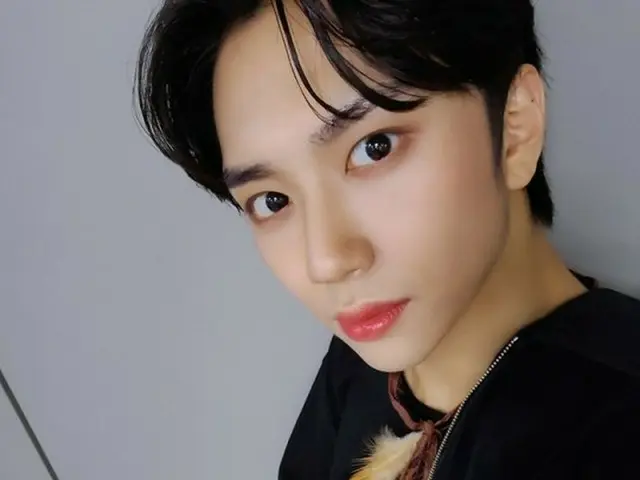 'TRCNG' 출신 호현, 오늘(11/17) 입대. .