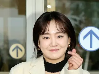 가수 윤나, '제37회 Golden Disc Awards' 출석을 위해 태국에 출국. .