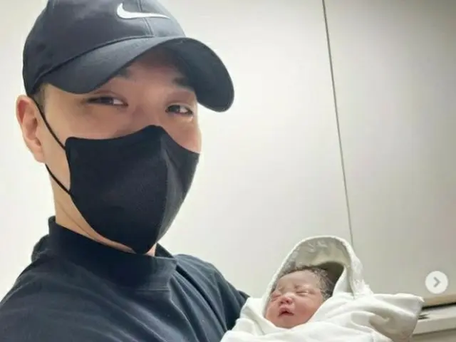 입대중의 래퍼 BewhY, 오늘(1/13) 오전 10시에 여자아 탄생…제대는 4/22의 예정. .
