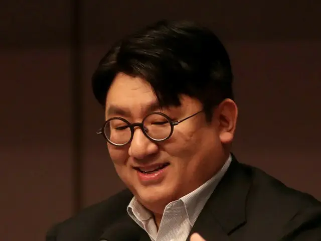 HYBE의 판시혁 의장, 관훈 포럼에 참석. .