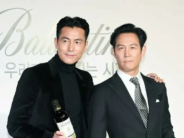 Actor Jung Woo Sung & Lee Jung Jae, attended the whiskey Ballantyne advertisingcampaign. Morning of