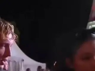 제니(BLACKPINK), 칸 국제영화제 매력적인 모습. .