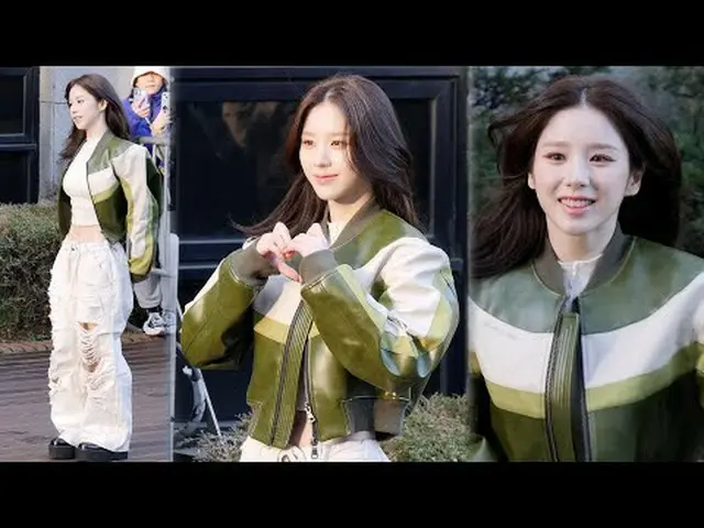 231110 HeeJin fancam by 스피넬<br>* Do not edit, Do not re-upload  