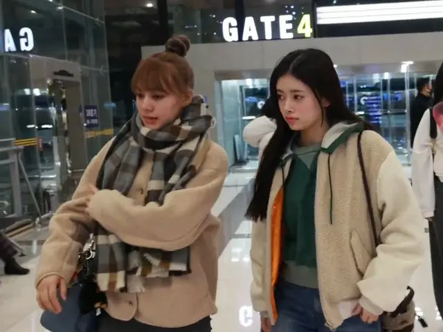 NiziU, 26일 오전에 일본을 향해 출발의 모습＠김포국제공항.