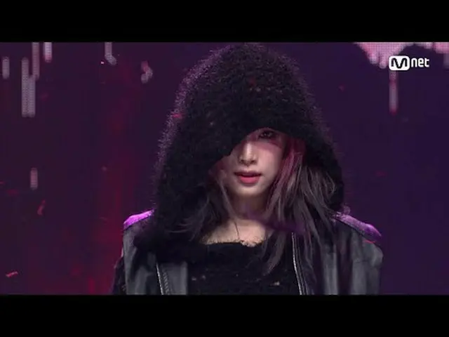 티빙에서 스트리밍 :  <br><br>M COUNTDOWN｜Ep.825<br>チェ・イェナ（元아이즈원_ ）_  - 굿 걸스 인 더 다크 (YENA