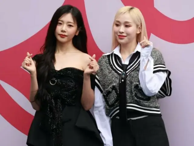 ‘드림캐쳐’ 지유&가현, 4일 오후 ‘F/W24 서울패션위크-곽현주 컬렉션’ 쇼에 참가하는 모습.