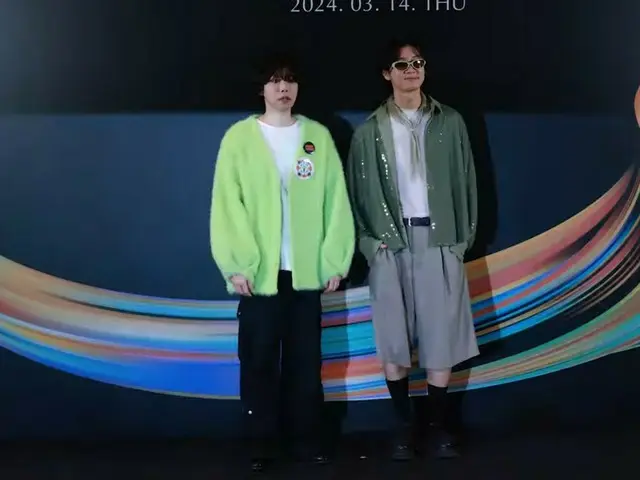 ‘위너’ 이승훈&김진우, 14일 오후 인스파이어 그랜드 오프닝 프라이빗 파티 포토콜에 참여하는 모습.
