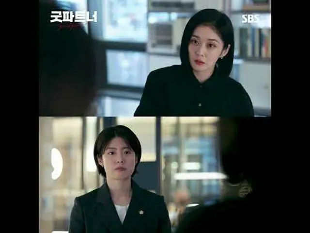 이혼이 ‘천직’인 스타 변호사 차은경과 이혼은 ‘처음’인 신입 변호사 한유리의 차갑고 뜨거운 휴먼 법정 오피스 드라마<br>#장나라_ _  #남