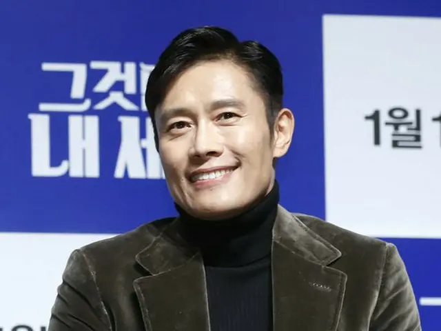 Actor Lee Byung Hun, attended press release of movie ”That alone is my world”.18th. Seoul Apgujeong