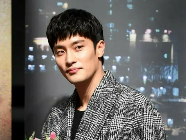 Actor Sung Hoon, attends VIP preview of movie ”Come back and attend Busan Port(love)”. Seoul · Lotte
