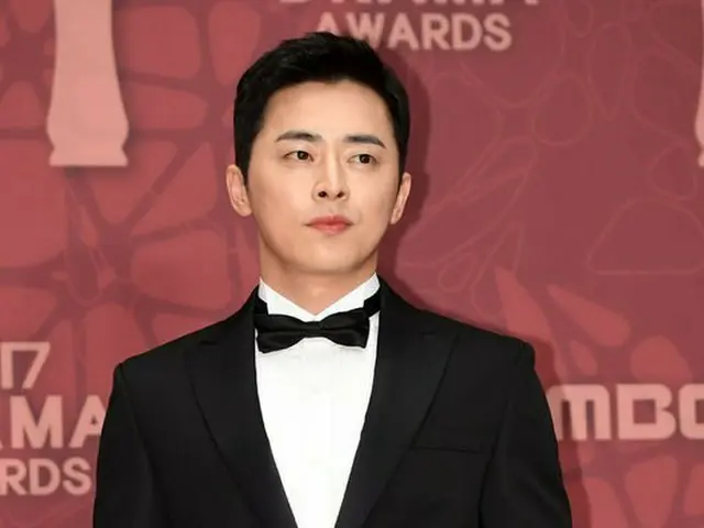 Actor Cho JungSeok, ”2017 MBC Acting Grand Prize” Red Carpet. Seoul Kamiwa (SANAM) MBC.