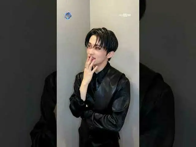 ▶ Mnet 유튜브 구독하기:  <br><br>Like Facebook and Twitter for more k-pop news<br> <br>