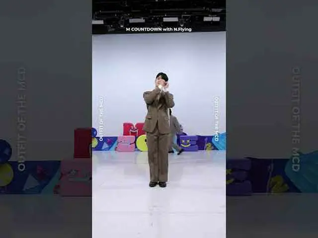▶ Mnet 유튜브 구독하기:  <br><br>Like Facebook and Twitter for more k-pop news<br> <br>
