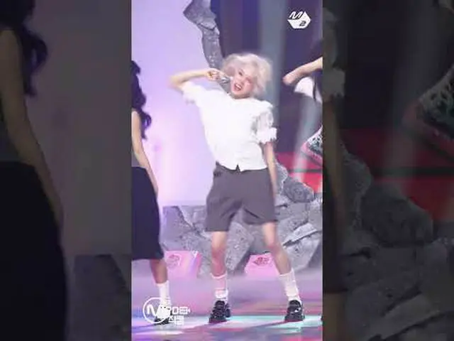 30초 요약으로 보는 베이비돈크라이 'F Girl' 직캠<br><br>More from #M2? :D<br><br>Facebook:   <br>