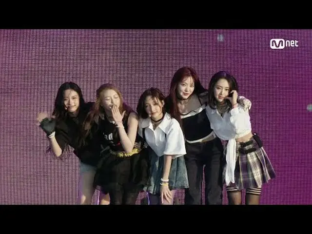 티빙에서 스트리밍 :  <br><br>M COUNTDOWN｜Ep.900<br>키키 - 댄싱 얼론 (KiiiKiii_ _  - DANCING AL