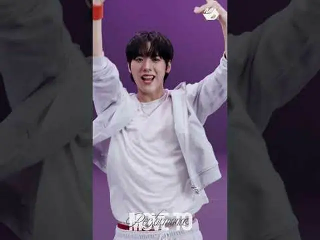 24인조 보이그룹 'idntt' 첫 유닛 퍼포먼스 | MOVE TO PERFORMANCE | idntt 'BOYtude'<br><br>More 