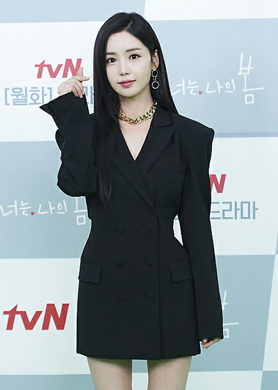 [포토] 배우 김동욱 & 서현진 외 드라마 '너는 내 봄'제작 발표회에 참석