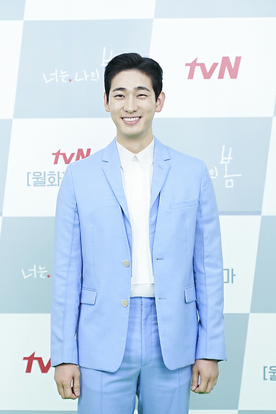 [포토] 배우 김동욱 & 서현진 외 드라마 '너는 내 봄'제작 발표회에 참석