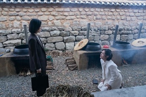 '더 글로리' 차주영, 송혜교에 무릎을 꿇은 학교 폭력 가해자… 현실 의외의 '본 캐릭터'
