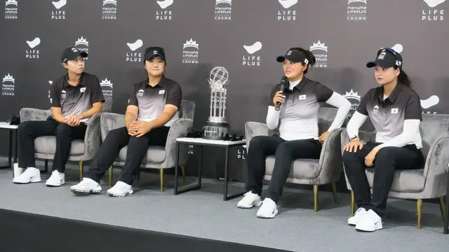 （左から）記者会見に臨む韓国チームのキム・ヒョージュ、リュ・ヘラン、コ・ジンヨン、チェ・ヘジン（写真：wowKorea）