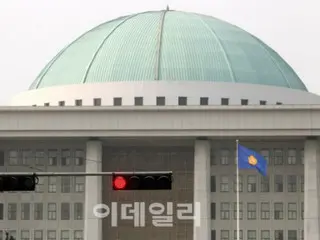 한국·제22대 국회를 둘러싼 2개의 '이례' 사태