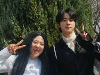 김숙, 'BTS' JIN과의 투샷 공개… 기쁜 미소