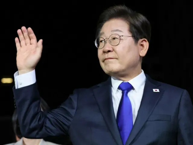 한국의 신 대통령에 이재명 씨 = 대통령 선거에서 유권자의 선택은 정권 교체