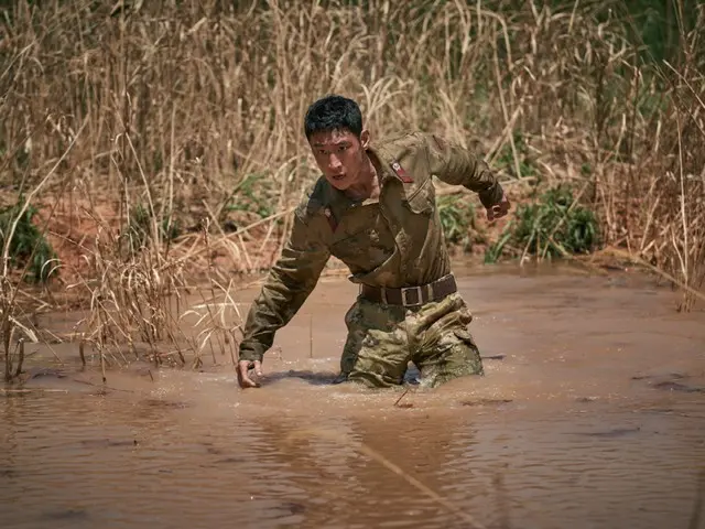 영화 『탈주』, Lee Je Hoon에 초점을 맞춘 메이킹 영상 제2탄을 공개!