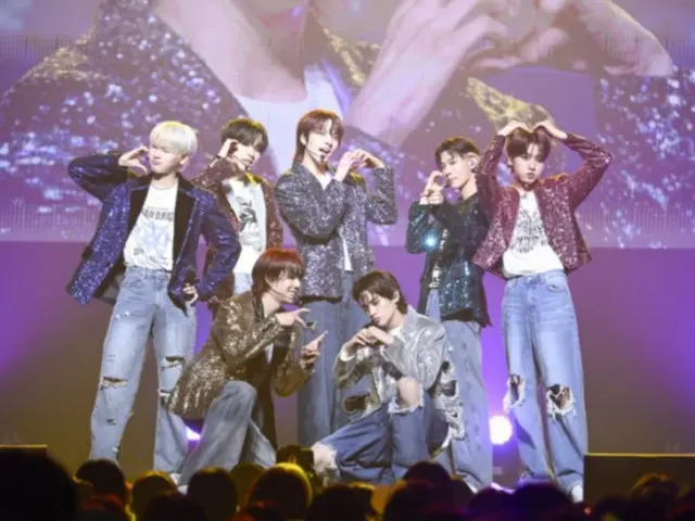 「n.SSign」, 일본 홀 투어 성황…코무로 테츠야도 서프라이즈로 응원에
