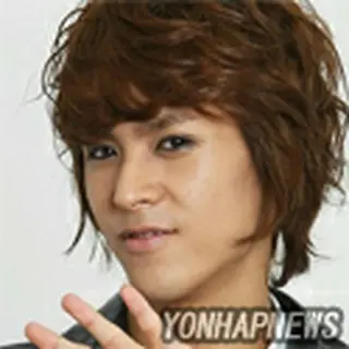 Dong Woon（HIGHLIGHT）