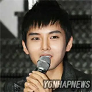 Ryeo Uk（SUPER JUNIOR）