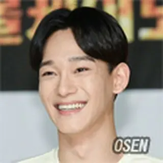CHEN（EXO）