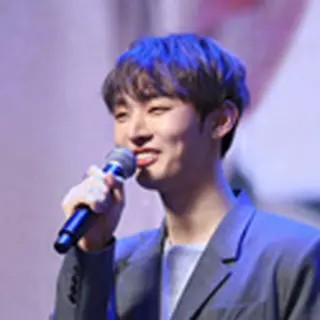 Yun Ji Seong（EX WANNA ONE）