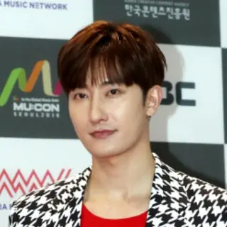 ZHOUMI